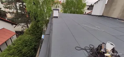 Dekarz Warszawa- Usługi dekarskie